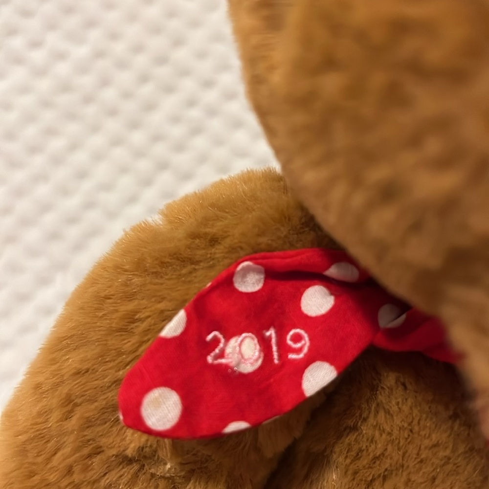 2019 Godiva Collectible Holiday Valentine’s Plush Bear - Picture 5 of 7